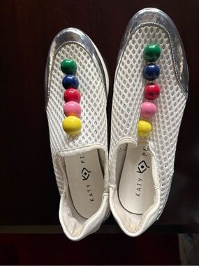 Katy Perry Collections White Mesh Slip-On Sneakers Multicolor Bead Accents size8